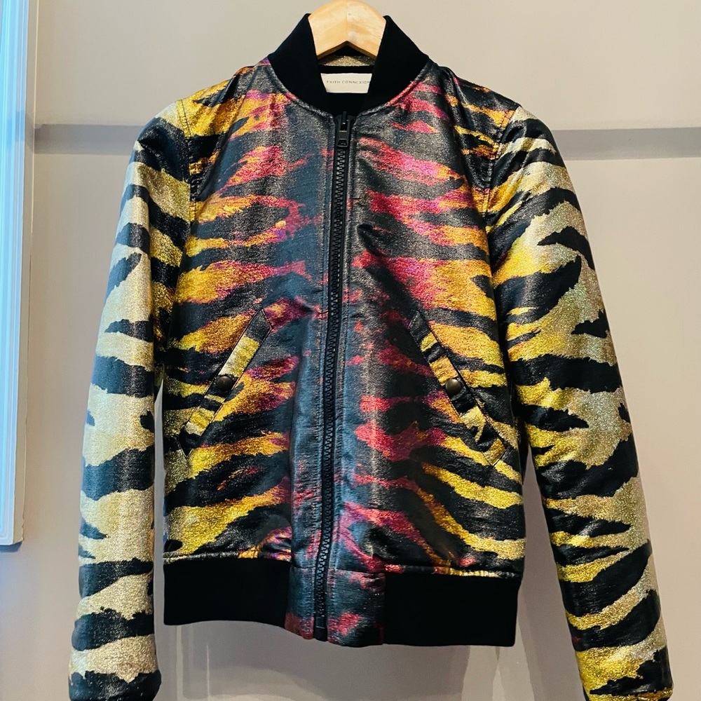 FAITH CONNEXION (NWOT) Reversible bomber jacket